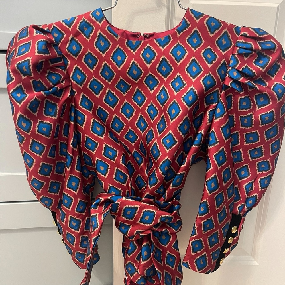 Hunter bell top